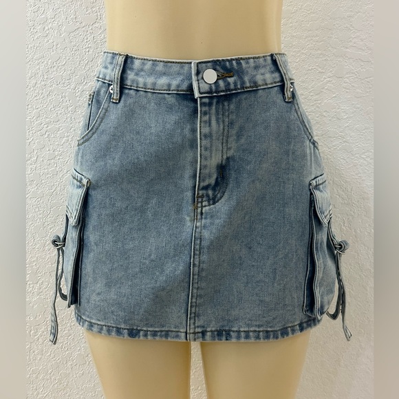 orange kiss Dresses & Skirts - Orange Kiss Essentials Denim Cargo Mini Skirt with Side Pockets Size Large